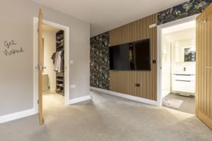 Photo 12- click for photo gallery